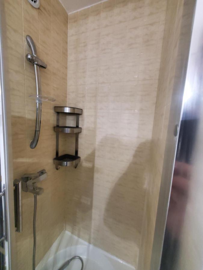Apartamento Joli Petit Studio Au Centre De Carry Le Rouet Exterior foto